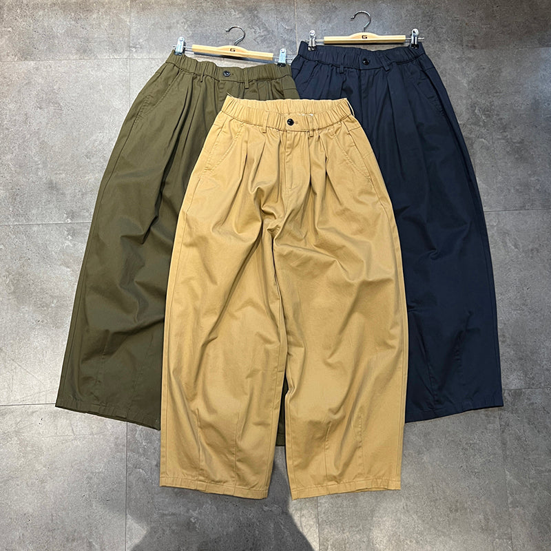 Japanische Weite Hosen mit weitem Bein