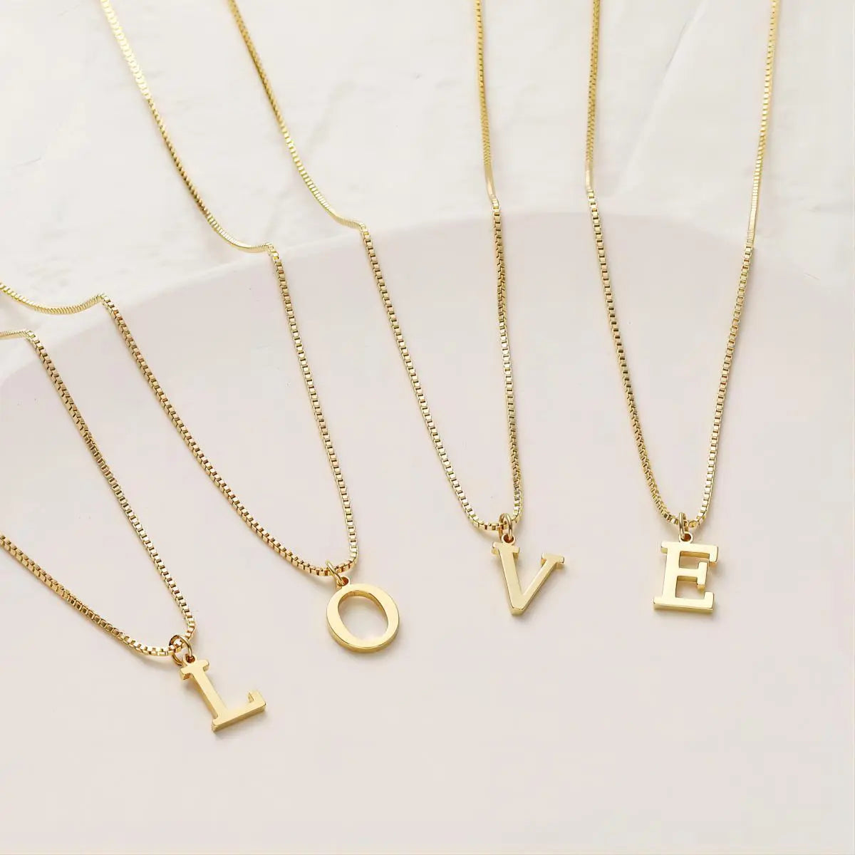 Halskette mit Liebesbrief-Initialen | 18k Gold