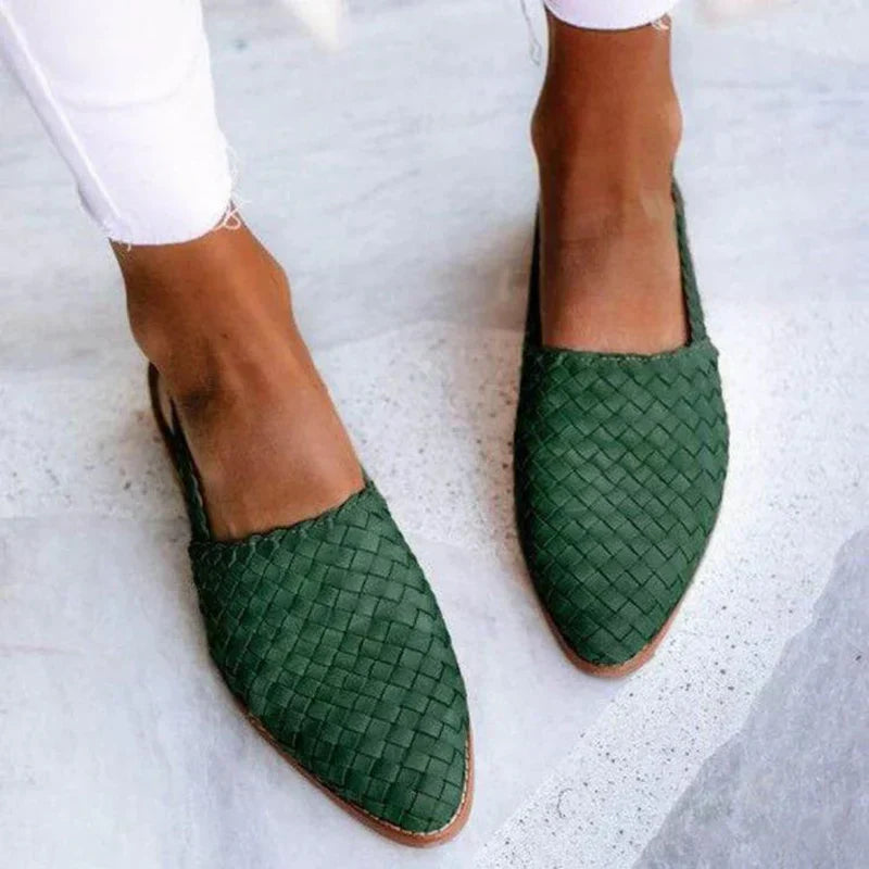 Cleo - Stilvolle Woven Slip-On Flats