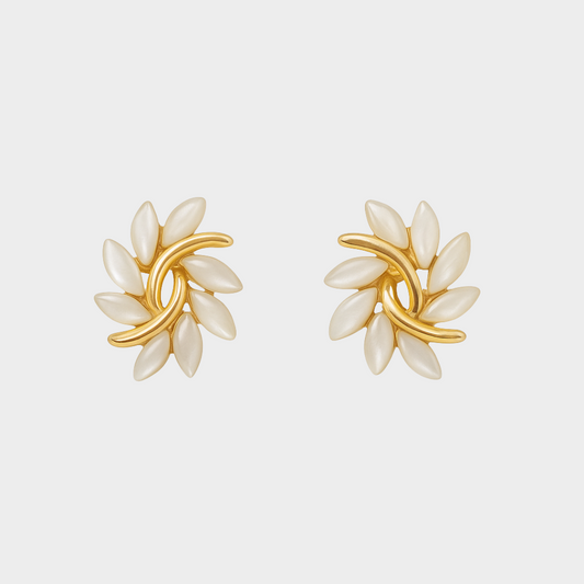 Luxus-Ohrringe aus weißem Opal in Gold