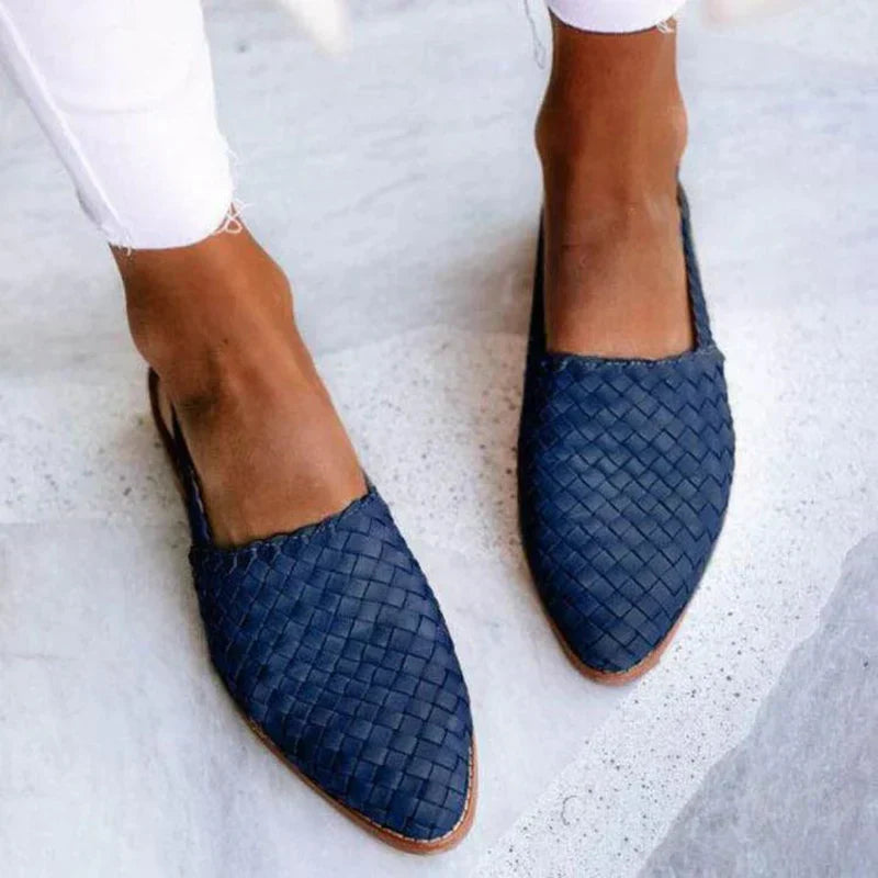 Cleo - Stilvolle Woven Slip-On Flats