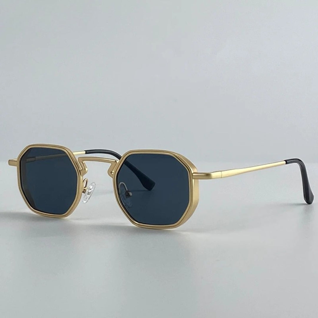 Daniel - Small Frame Hexason