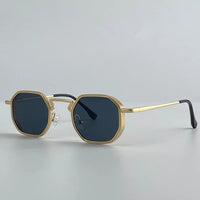 Gold-Grau
