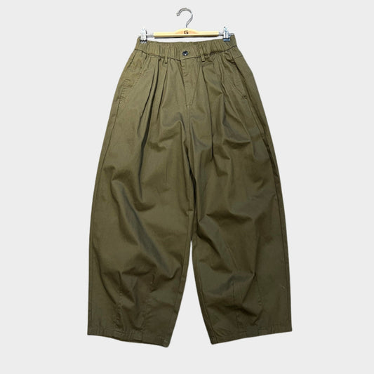 Japanische Weite Hosen mit weitem Bein
