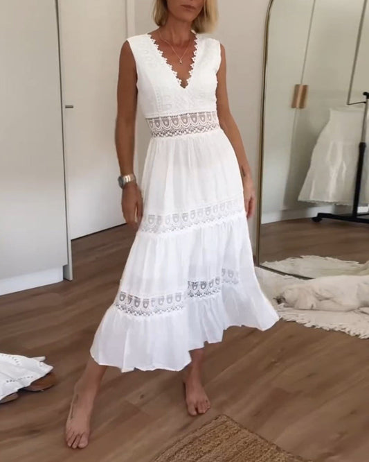 Kim | Kleid aus Spitze mit V-Ausschnitt