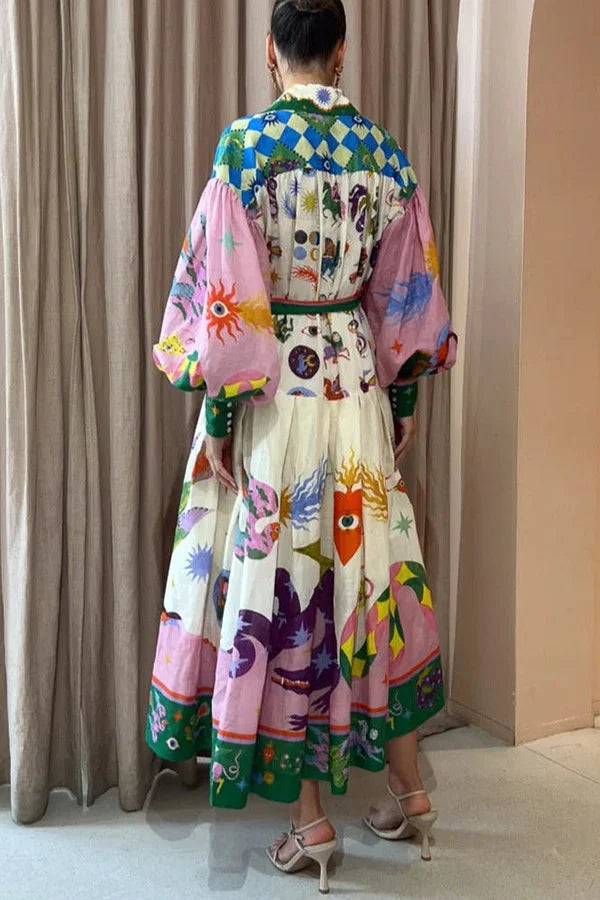 Französisches Maxikleid mit Plissee-Druck im Retro-Stil
