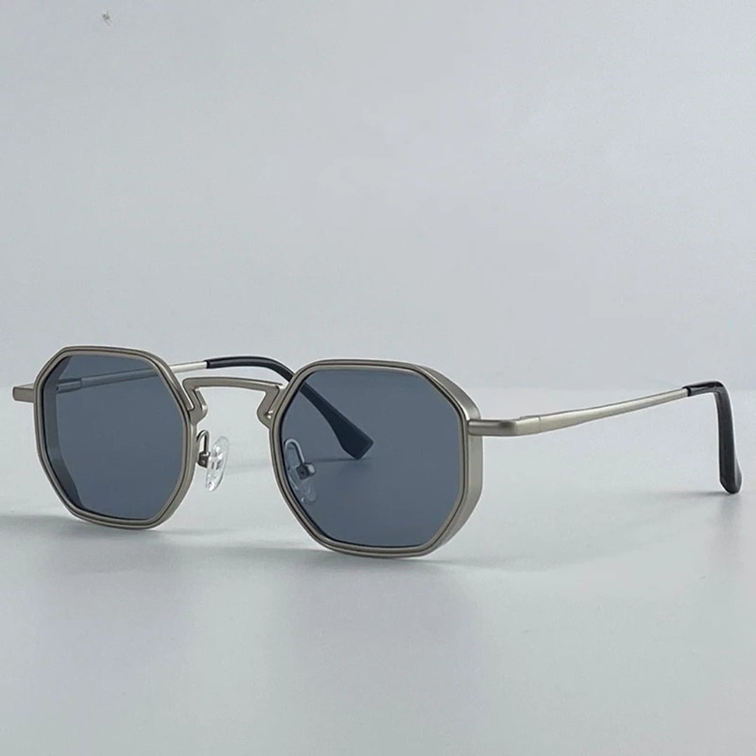 Daniel - Small Frame Hexason