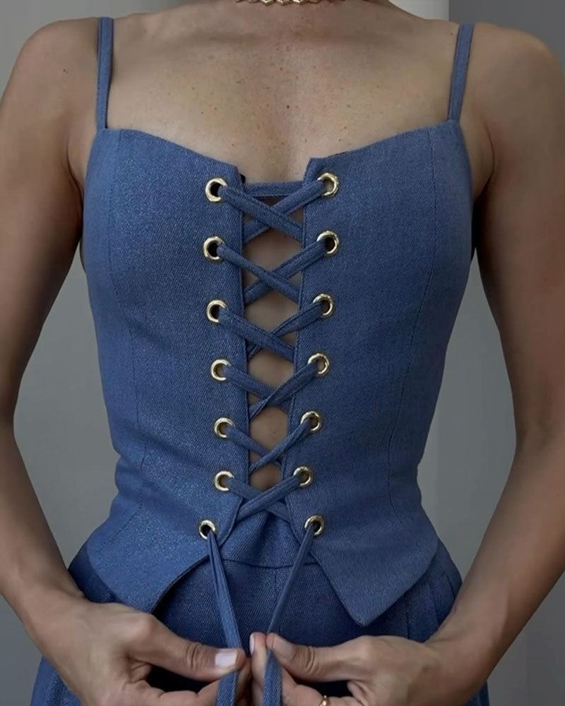 Romina - Zweiteiliges Ensemble mit einem Oberteil zum Binden mit schmalen Trägern und einer fließenden weiten Hose