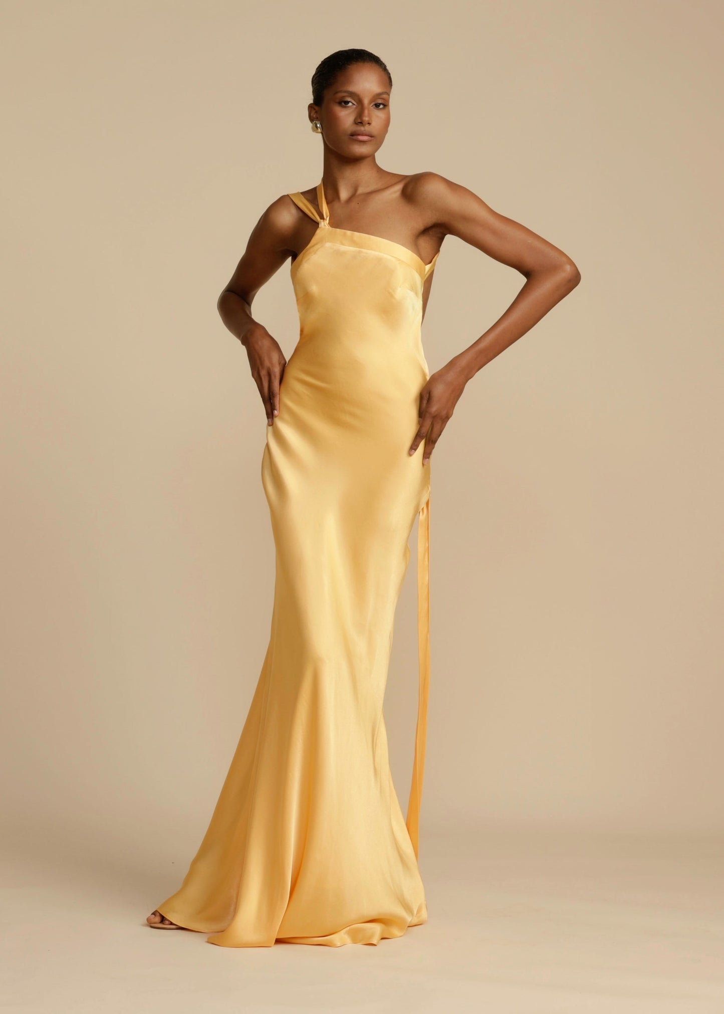 Celestia- Langes Kleid