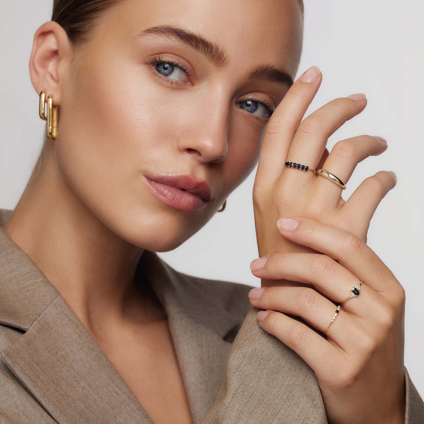14k Gold Rock Solid Ring