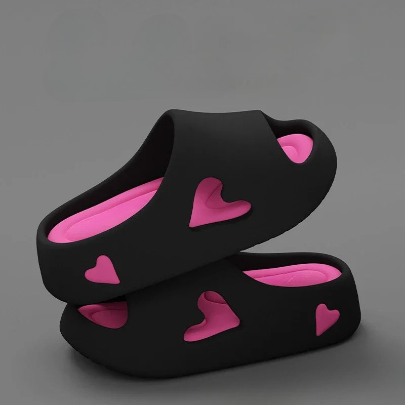 Lorien - Cloud Soft Flip Flops mit verspielter Herzform