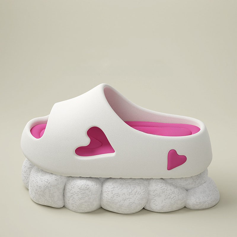 Lorien - Cloud Soft Flip Flops mit verspielter Herzform