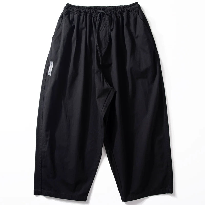 Japanische Karottenhose mit weitem Bein und lockerem Sitz