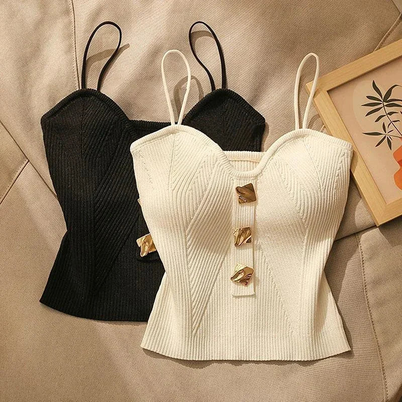 ALENA - GESTRICKTES CROP TOP