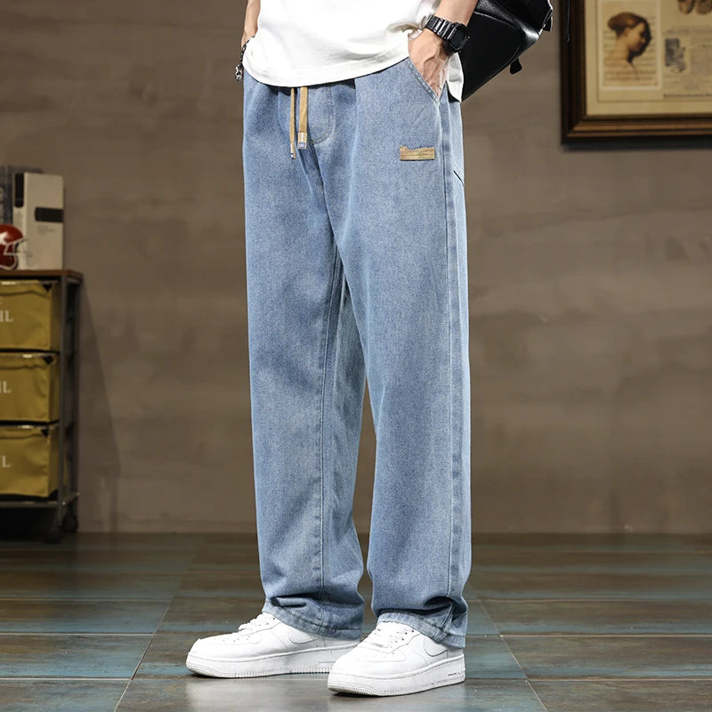 Gerade Jeans mit weitem Bein