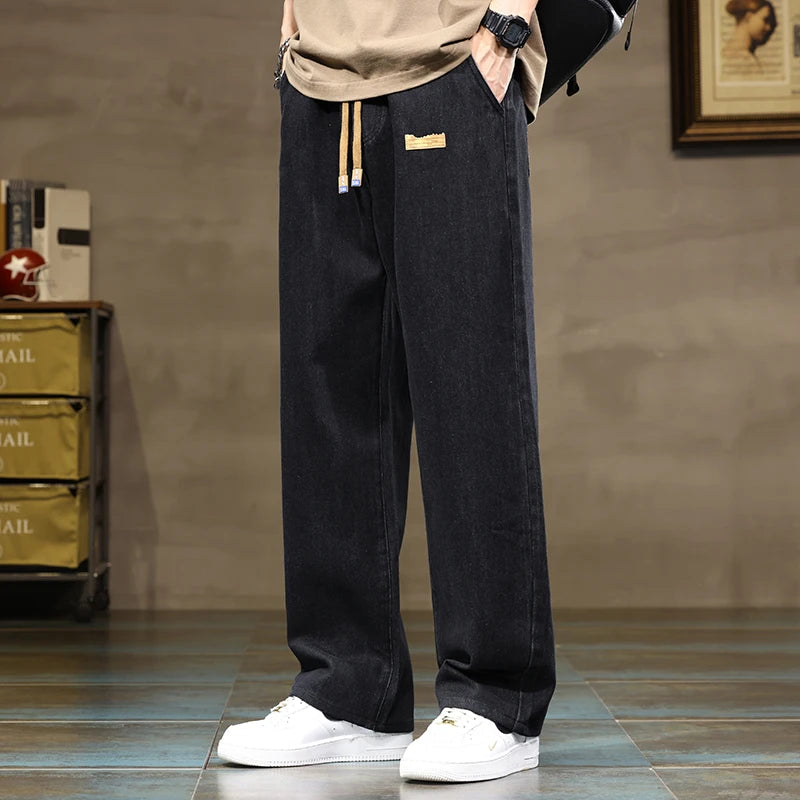 Gerade Jeans mit weitem Bein