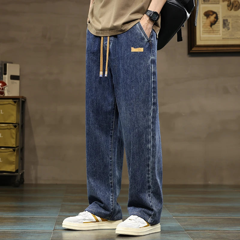 Gerade Jeans mit weitem Bein