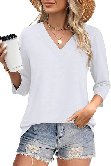 Carine - T-shirt mit V-Ausschnitt