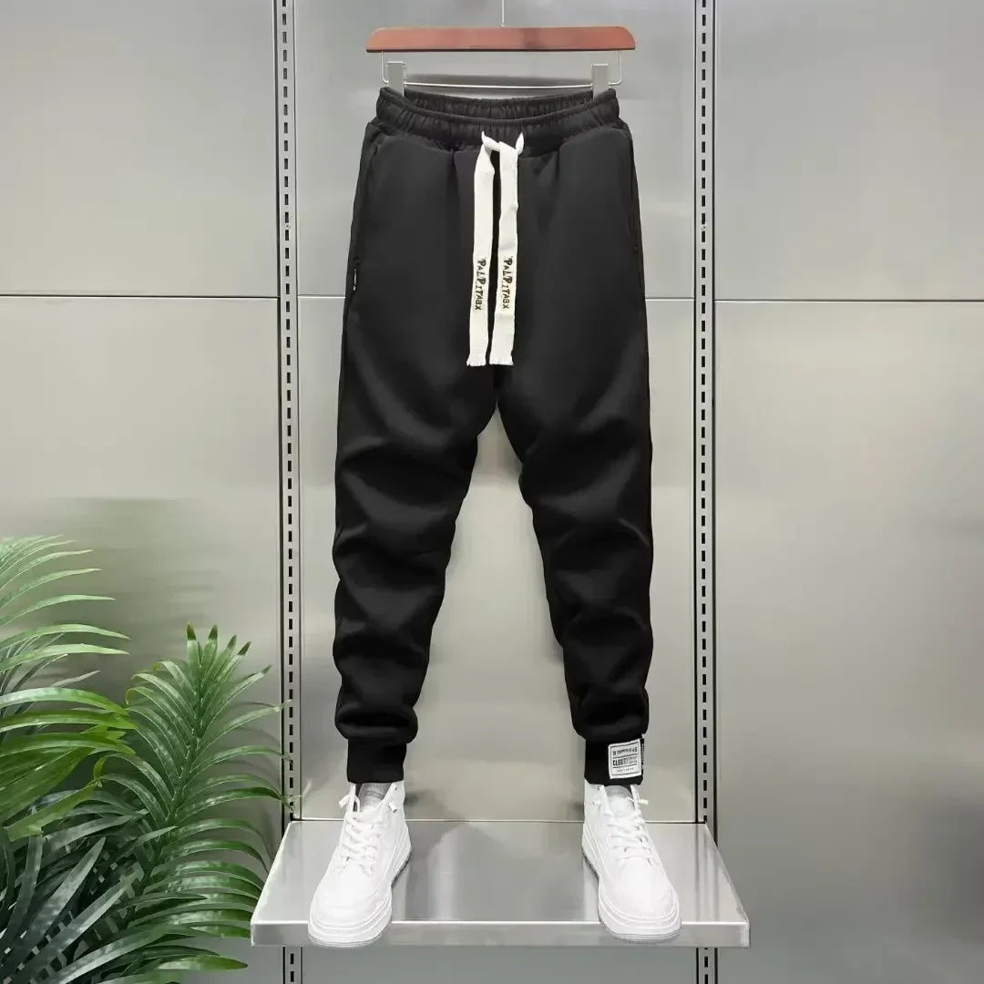 Connor - Bequeme Hose mit Details