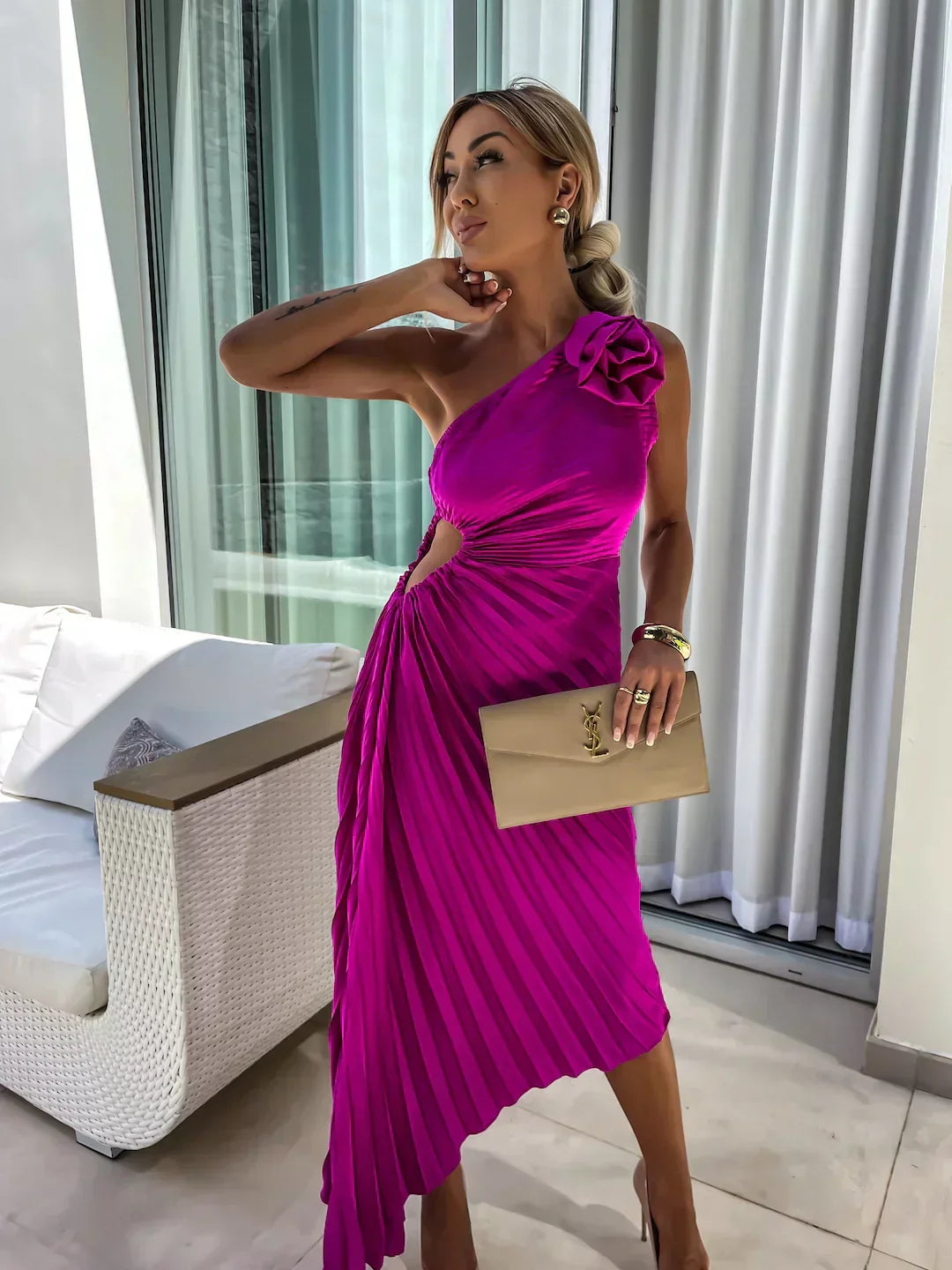 Lizbeth - Blumenkleid mit freier Schulter