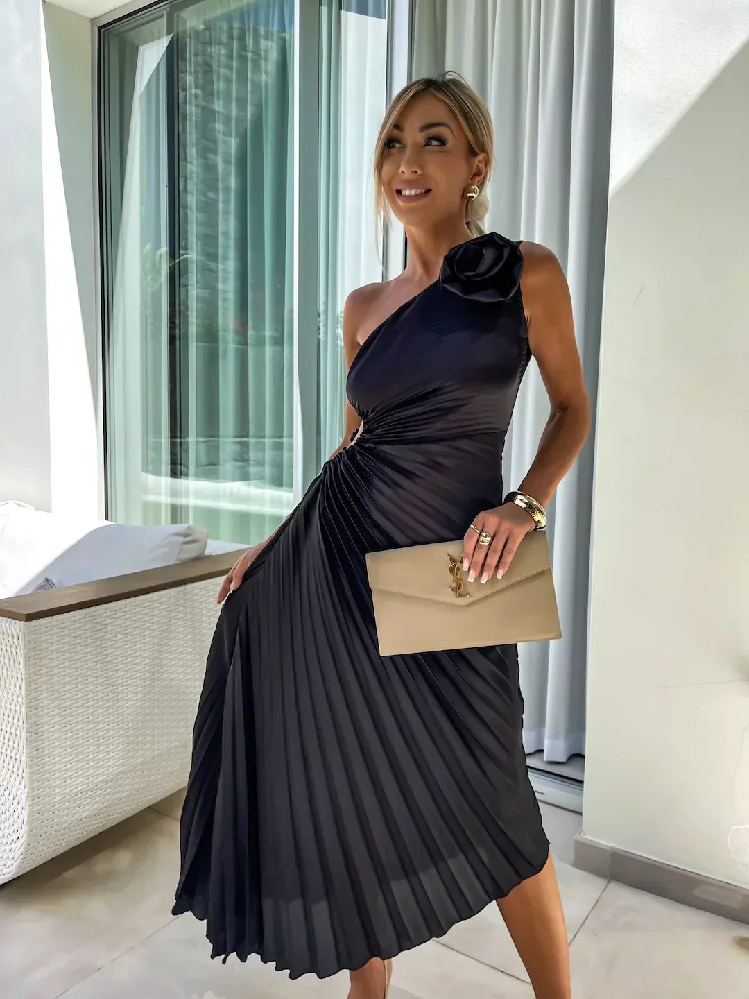 Lizbeth - Blumenkleid mit freier Schulter
