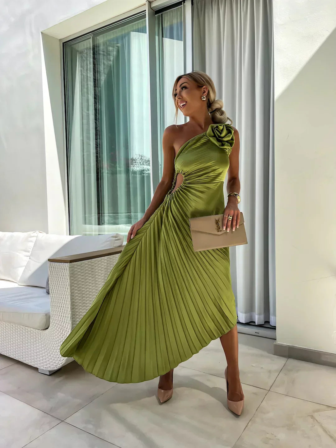 Lizbeth - Blumenkleid mit freier Schulter
