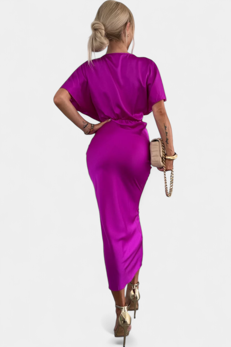 Emryn – Weiches Kleid mit gekreuztem Knoten
