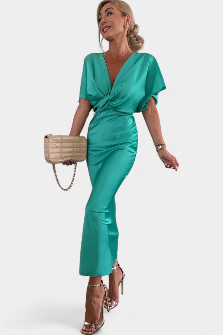 Emryn – Weiches Kleid mit gekreuztem Knoten
