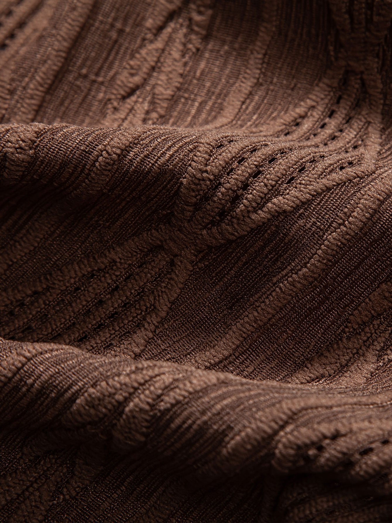 Geometrisches Jacquard-Ösen-Hemd im kubanischen Stil