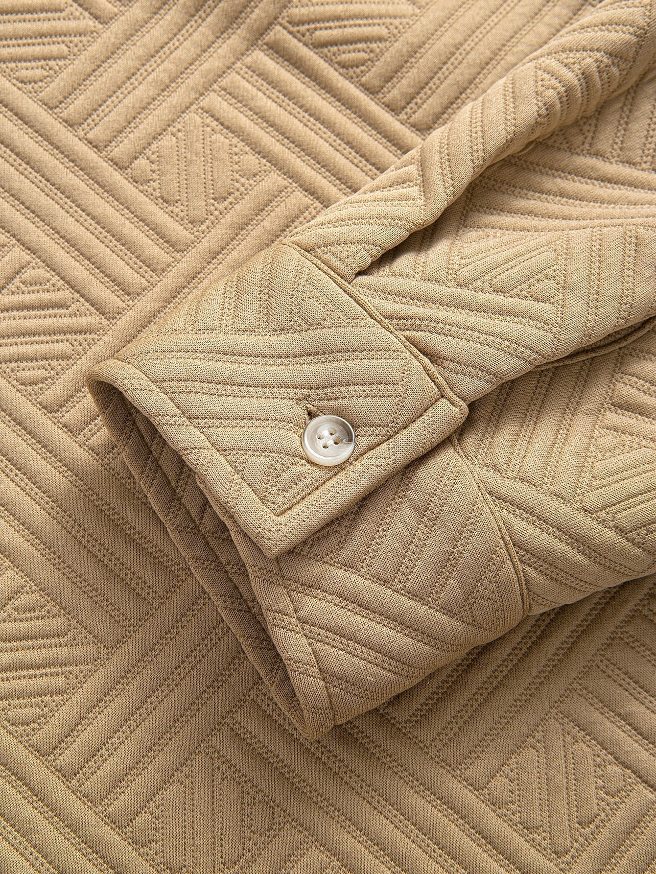 Gestreiftes Jacquard-Hemd mit Knöpfen