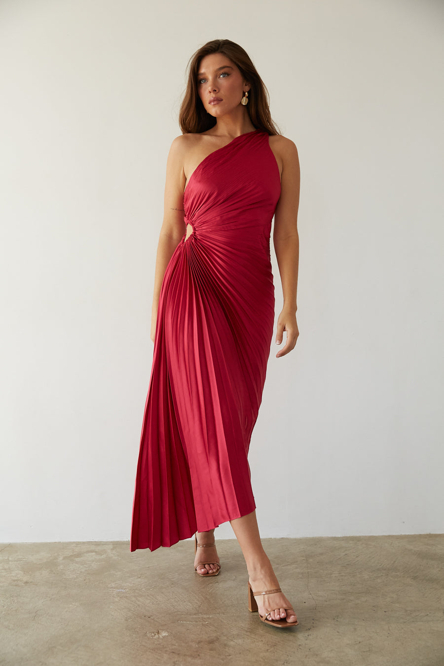 Sylviana - Ein-Schulter-Kleid mit Plissee Midi
