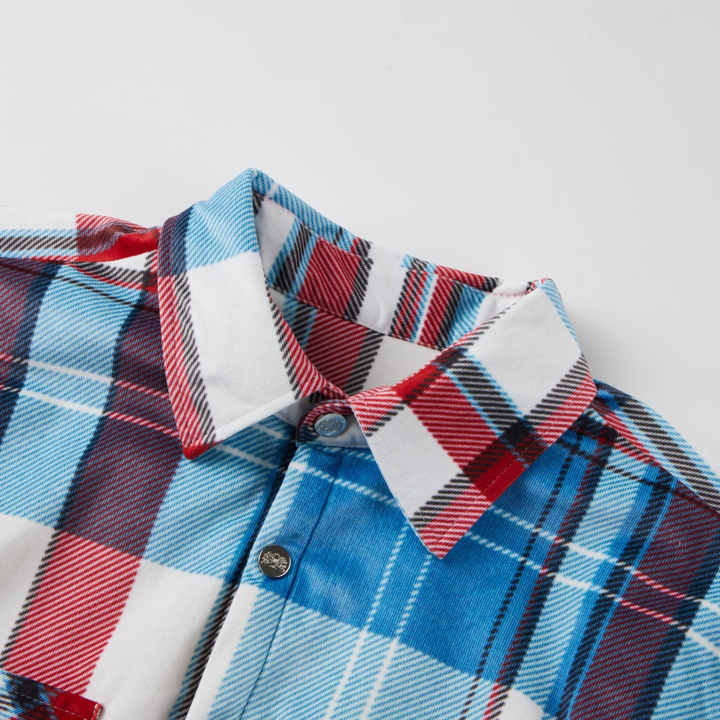 Rot-blau kariertes Flanellhemd mit Knopfleiste Jacke