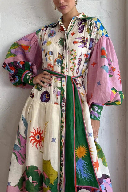 Französisches Maxikleid mit Plissee-Druck im Retro-Stil