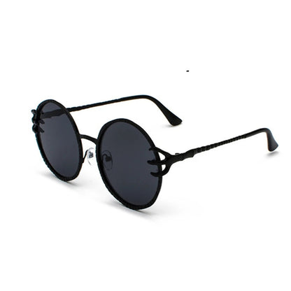 Liam - VIVIBEE Retro Skull Claw Round Sunglasses