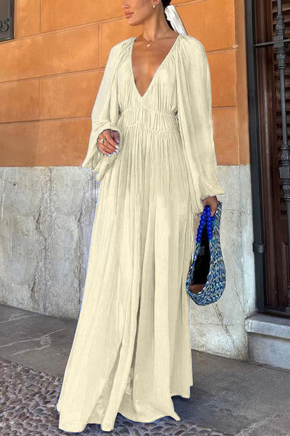 Neva - Blaues langes Kleid mit Puffärmeln und gewellter Taille