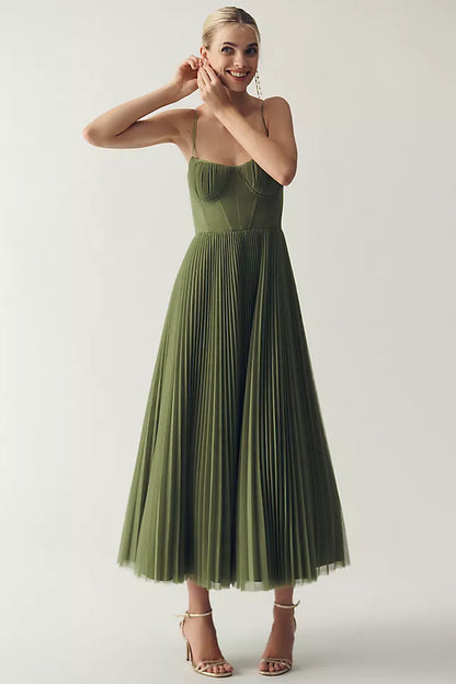 Elowen - Elegantes Plisseekleid aus Tüll
