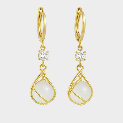 Vintage Weiß Opal baumelnden Gold-Ohrringe