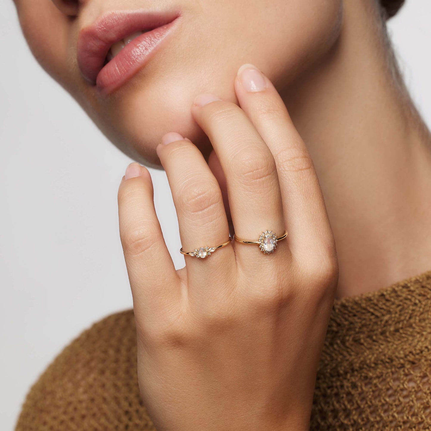 Mondstein Muse Ring | Gold 14k