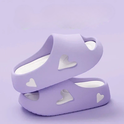 Lorien - Cloud Soft Flip Flops mit verspielter Herzform