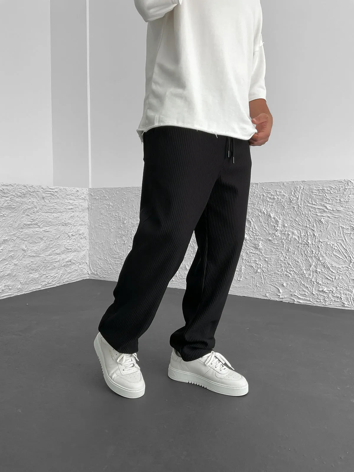 Niko - Gerippte Relaxed Fit-Hose