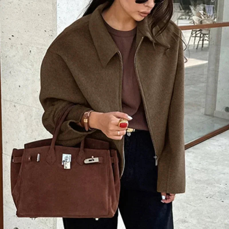 Olivia - Braune Jacke mit Reißverschluss aus Wolle