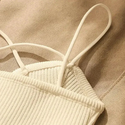 ALENA - GESTRICKTES CROP TOP