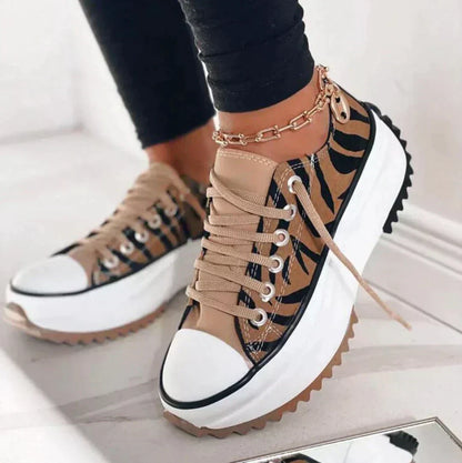 CHIARA - KOMFORTABLE SCHUHE MIT DICKEN FERSEN PREMIUM QUALITÄT