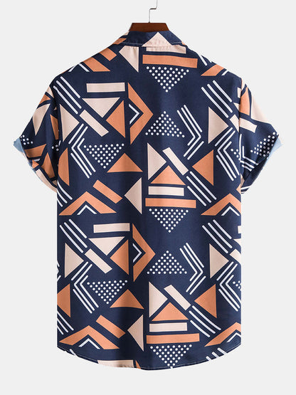 Geometrisch bedrucktes Hemd & Badeshorts