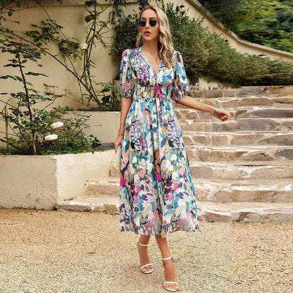 Innova - Kleid mit V-Ausschnitt