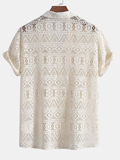 Kurzärmeliges kubanisches Hemd mit geometrischem Strukturmuster